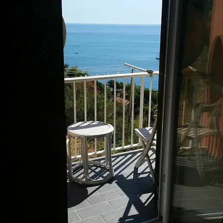 Sea View Apartamento *